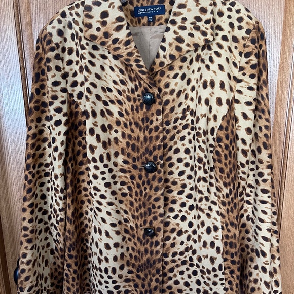 Jones New York Jackets & Blazers - Jones New York Leopard Print Lined Jacket/Blazer